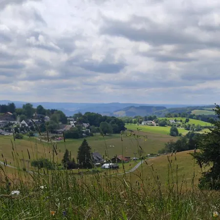 Vakantiehuis Modernes Rhombushaus Im Naturparadies Sauerland