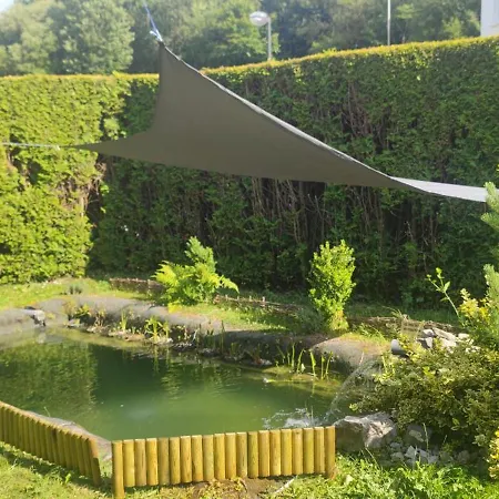 Modernes Rhombushaus Mit Garten&teich Nähe Wald *