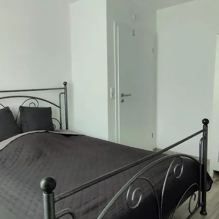 Modernes Rhombushaus Im Naturparadies Sauerland *