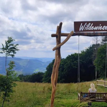 Modernes Rhombushaus Im Naturparadies Sauerland Vakantiehuis *