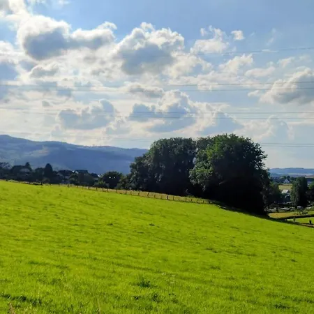 Modernes Rhombushaus Im Naturparadies Sauerland *