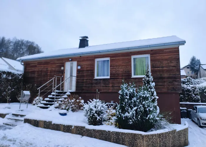 Modernes Rhombushaus Im Naturparadies Sauerland *